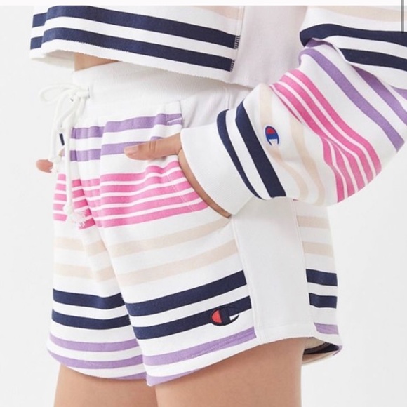 Champion Pants - CHAMPION REVERSE WEAVE SHORTS